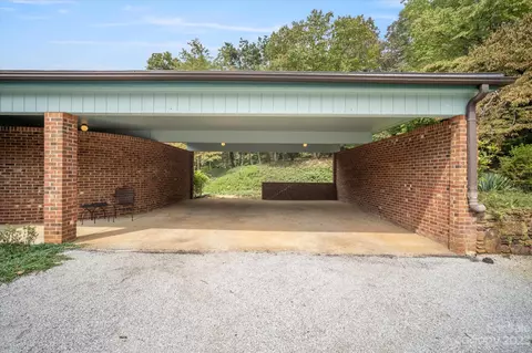 445 Renard Rd, Tryon, NC 28782 photo 17
