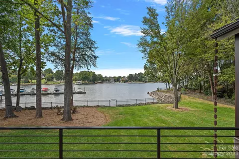 20701 Pointe Regatta Dr, Cornelius, NC 28031 photo 31
