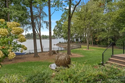 20701 Pointe Regatta Dr, Cornelius, NC 28031 photo 36