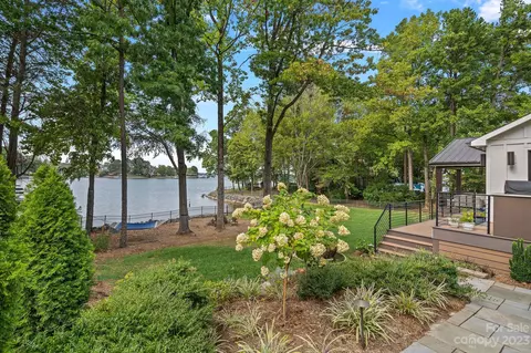 20701 Pointe Regatta Dr, Cornelius, NC 28031 photo 37