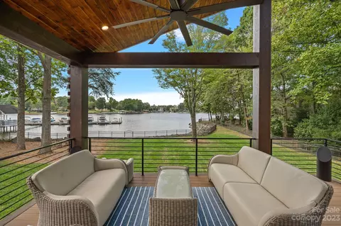 20701 Pointe Regatta Dr, Cornelius, NC 28031 photo 5
