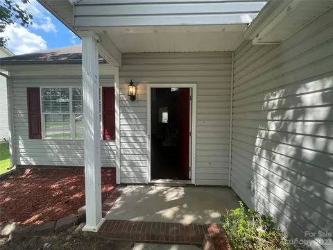 1010 Holly Park Dr, Indian Trail, NC 28079