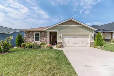 6245 Raven Rock Dr, Denver, NC 28037