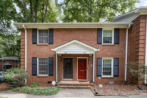 916 Hollywood St, Charlotte, NC 28211