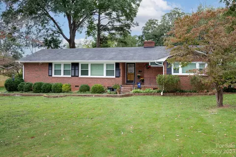 1243 Winthrop Dr, Rock Hill, SC 29732