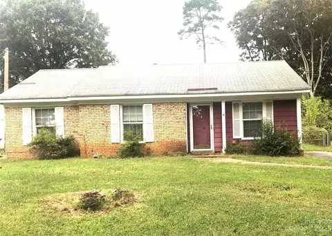 716 Dedmon Dr, Charlotte, NC 28216