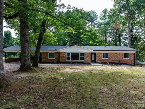 3405 14th Sw Ave SW, Hickory, NC 28602