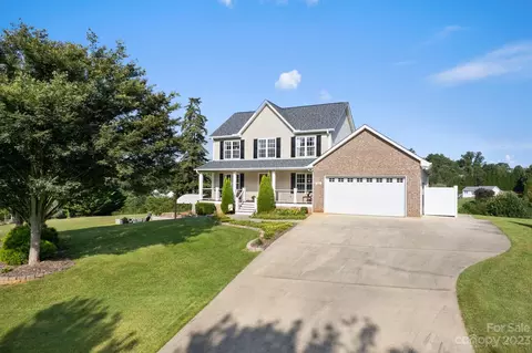 88 Double Brook Dr, Weaverville, NC 28787
