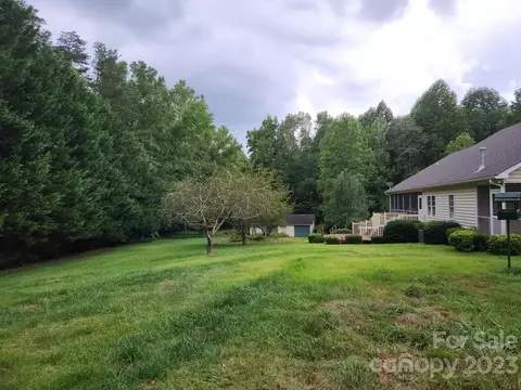 360 Hooper Creek Rd, Tryon, NC 28782 photo 5