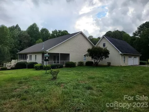 360 Hooper Creek Rd, Tryon, NC 28782 photo 4