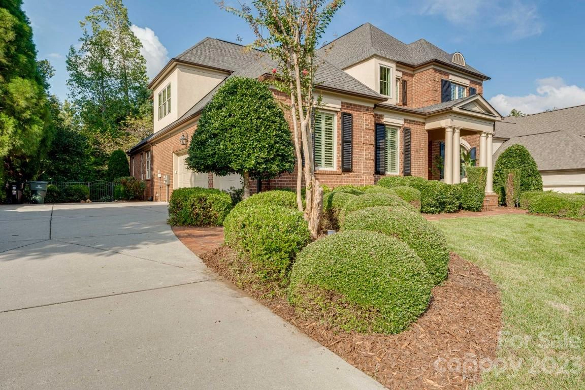 2485 Christenbury Hall Nw Ct NW