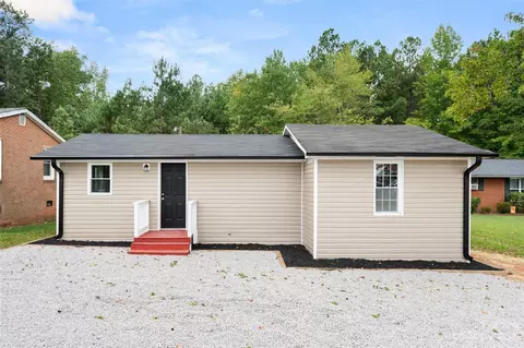 319 Arnold St, Pageland, SC 29728