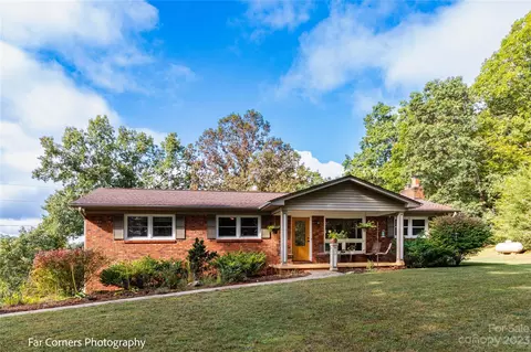20 B And B Acres Rd, Weaverville, NC 28787