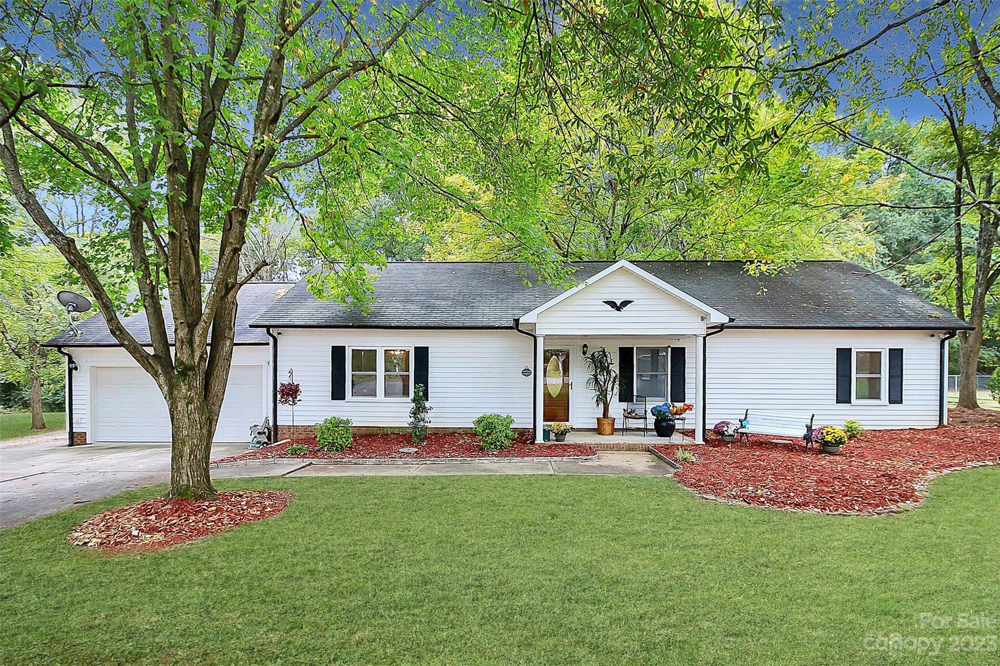 3758 Fieldcrest Nw Cir  