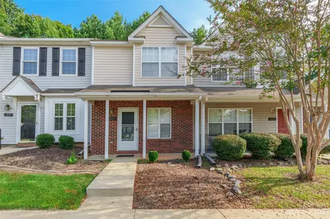 321 Wilkes Place Dr, Fort Mill, SC 29715