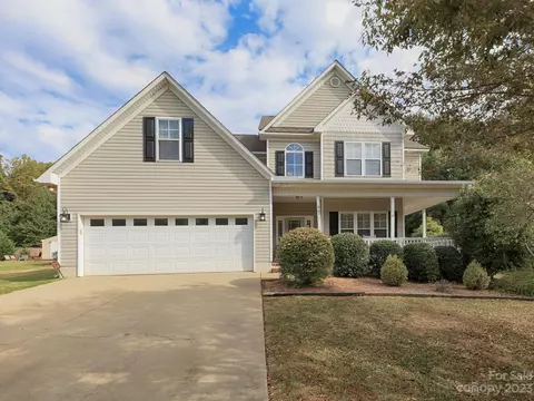 6477 Winding Creek Ln, Denver, NC 28037