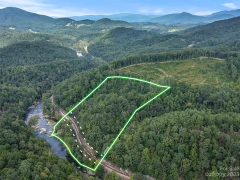 000 Hwy 80n, Bakersville, NC 28805