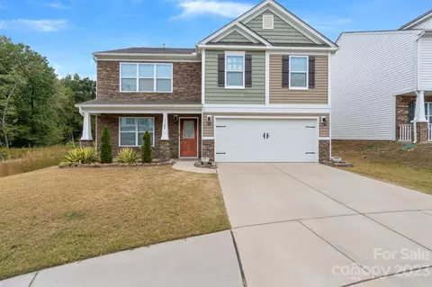 7108 Thorncrown St, Charlotte, NC 28214