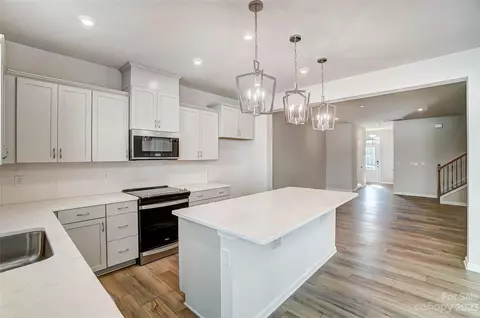 4416 Iron Oak 308amira Ln #308/AMIRA, Charlotte, NC 28269