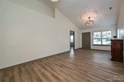 902 Tj Dr, Monroe, NC 28112 photo 4