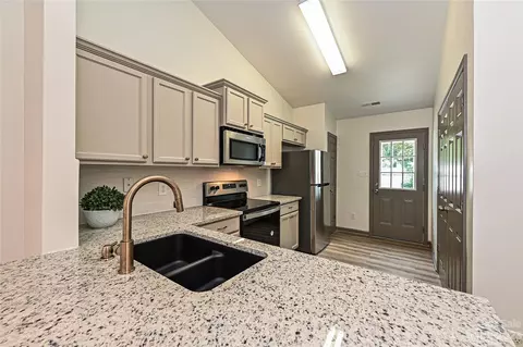 902 Tj Dr, Monroe, NC 28112 photo 6