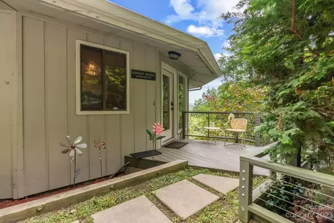 98 Westminster Rd, Montreat, NC 28757