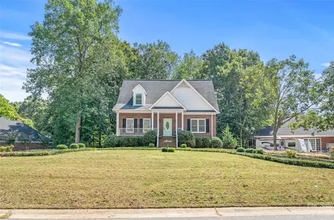 3610 Wild Rose Ct, Matthews, NC 28104