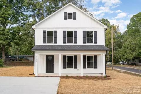 1117 Brookdale St, Kannapolis, NC 28083