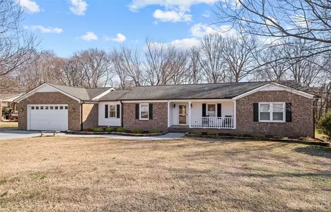 1113 Rembrandt Dr, Concord, NC 28027
