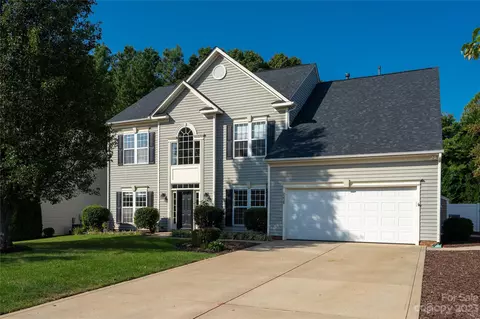 2435 Smith Cove Rd, Denver, NC 28037
