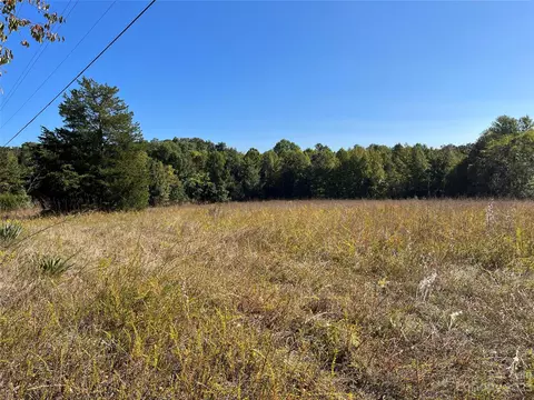 4365 Landrum 3 Rd #3, Columbus, NC 28722