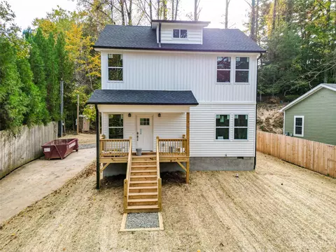 22 Leafy Ridge Way, Hendersonville, NC 28791