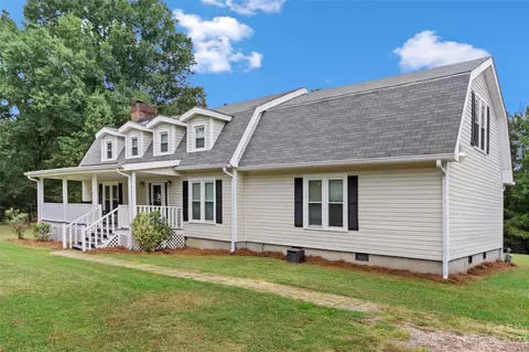 517 Potter Rd, Lancaster, SC 29720