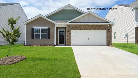 150 Old Home Rd, Statesville, NC 28677