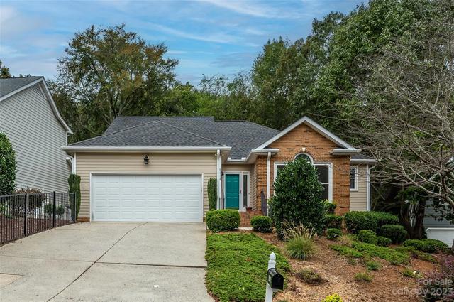 6118 Tuskan Dr, Charlotte, NC 28270