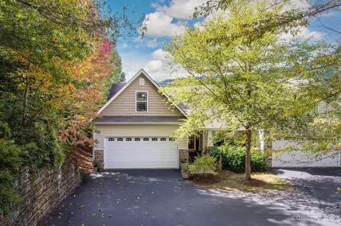 76 Dillingham Rd, Asheville, NC 28805