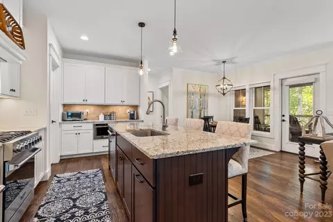 37 Stills Creek Loop, Fairview, NC 28730 photo 6
