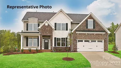 127 Aviendha Ln, Troutman, NC 28166