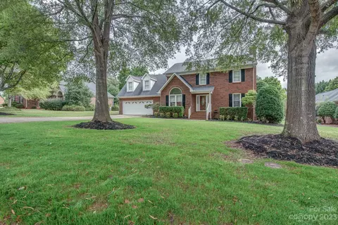 3026 Colony Ridge Dr, Gastonia, NC 28056