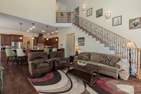 245 Hawks Nest Trl, Purlear, NC 28665 photo 11