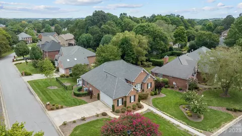 308 Gringley Hill Rd, Fort Mill, SC 29708