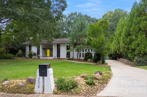 324 Canyon Trl, Charlotte, NC 28270