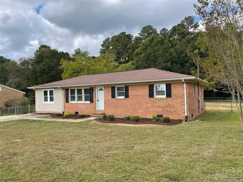 3823 Little Mountain Rd, Gastonia, NC 28056