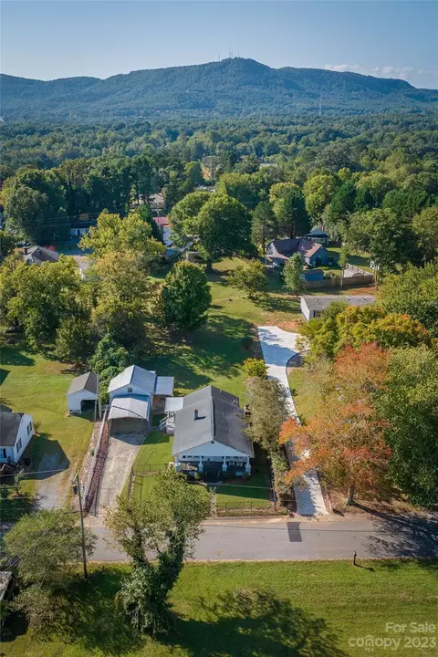 107 Burns St, Morganton, NC 28655 photo 17