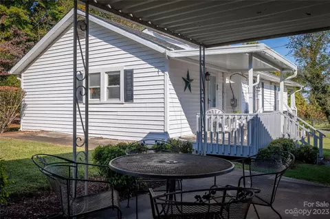 107 Burns St, Morganton, NC 28655 photo 12