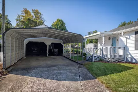 107 Burns St, Morganton, NC 28655 photo 11