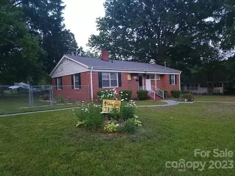 1011 Desoto Ave, Kannapolis, NC 28083