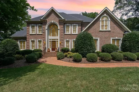 6535 Seton House Ln, Charlotte, NC 28277