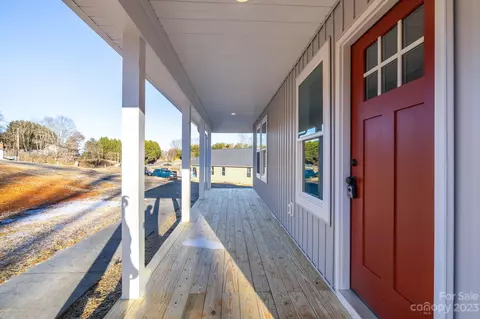 660 Alexander Rd, Alexander, NC 28701 photo 8