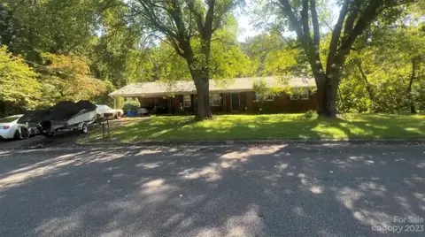 708 Brandon St, Statesville, NC 28677